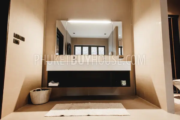 BAN22301: Stunning 3-Bedroom Villa in Phuket, Bang Tao for Sale and Ready to move in. Photo #10