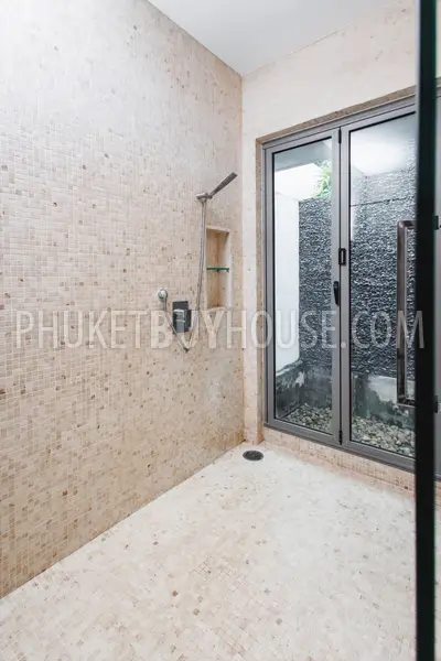 BAN22301: Stunning 3-Bedroom Villa in Phuket, Bang Tao for Sale and Ready to move in. Photo #44