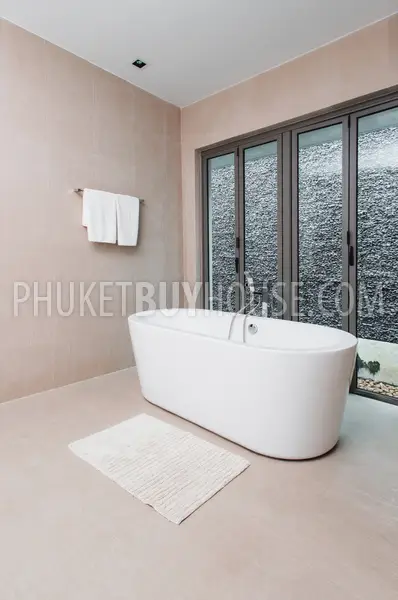 BAN22301: Stunning 3-Bedroom Villa in Phuket, Bang Tao for Sale and Ready to move in. Photo #26