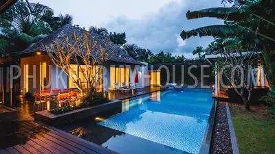BAN22301: Stunning 3-Bedroom Villa in Phuket, Bang Tao for Sale and Ready to move in. Fotoğraf #1