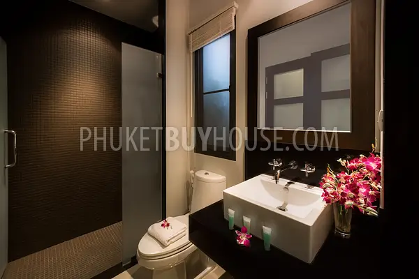 RAW22320: Modern 3 Bedroom Villa in Rawai with Private Pool for Sale. Photo #9