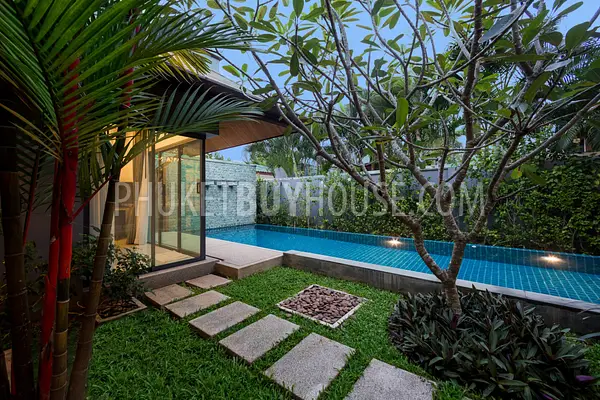 RAW22320: Modern 3 Bedroom Villa in Rawai with Private Pool for Sale. Photo #20