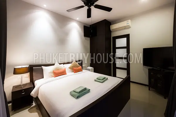 RAW22320: Modern 3 Bedroom Villa in Rawai with Private Pool for Sale. Photo #16