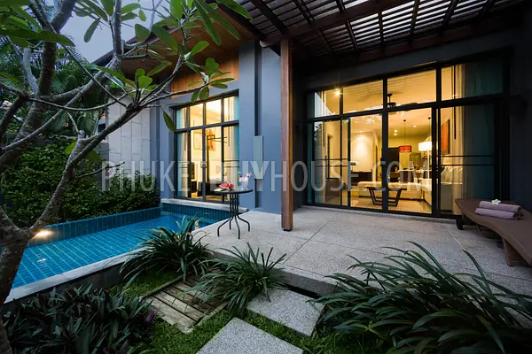 RAW22320: Modern 3 Bedroom Villa in Rawai with Private Pool for Sale. Photo #1