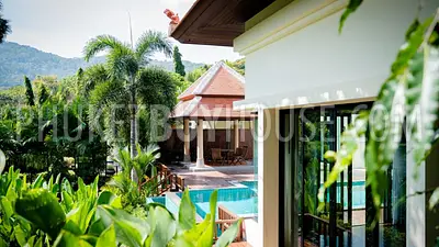 RAW22321: Unique 3BR Villa in Rawai with Large Plot and Pool for Sale. Fotoğraf #1