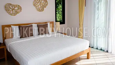 RAW22321: Unique 3BR Villa in Rawai with Large Plot and Pool for Sale. Fotoğraf #5