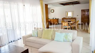 RAW22321: Unique 3BR Villa in Rawai with Large Plot and Pool for Sale. Fotoğraf #4