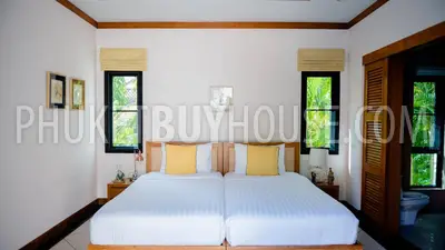 RAW22321: Unique 3BR Villa in Rawai with Large Plot and Pool for Sale. Fotoğraf #13