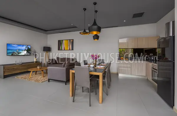 LAY22323: An Elegant 3-Bedroom Villa with Private Pool in Layan, Phuket. Photo #4