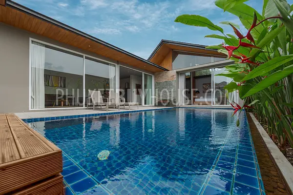 LAY22323: An Elegant 3-Bedroom Villa with Private Pool in Layan, Phuket. Photo #24