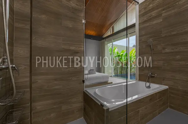 LAY22323: An Elegant 3-Bedroom Villa with Private Pool in Layan, Phuket. Photo #13
