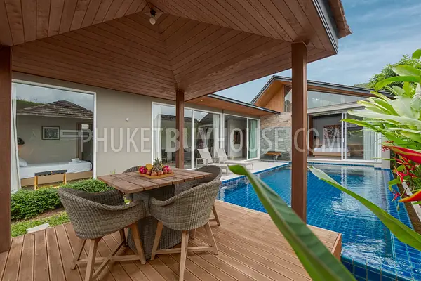 LAY22323: An Elegant 3-Bedroom Villa with Private Pool in Layan, Phuket. Photo #33