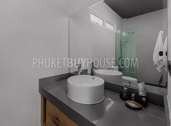 LAY22323: An Elegant 3-Bedroom Villa with Private Pool in Layan, Phuket. Photo #8
