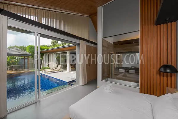 LAY22323: An Elegant 3-Bedroom Villa with Private Pool in Layan, Phuket. Photo #21