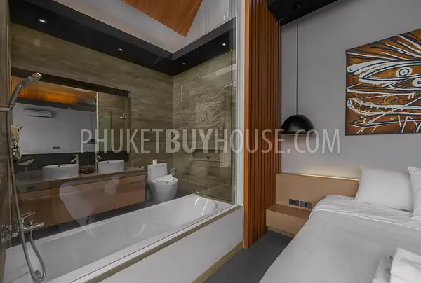 LAY22323: An Elegant 3-Bedroom Villa with Private Pool in Layan, Phuket. Photo #23