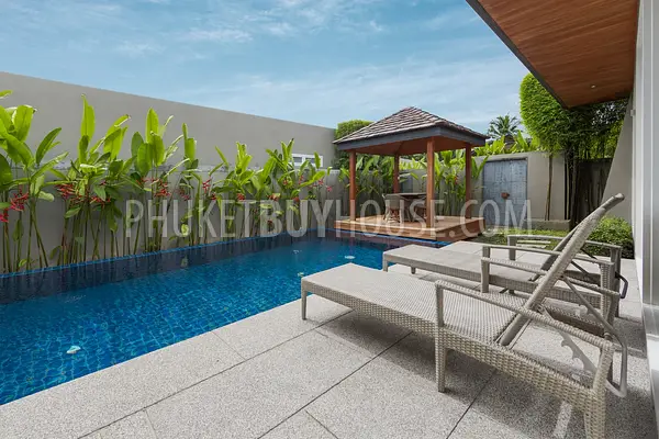 LAY22323: An Elegant 3-Bedroom Villa with Private Pool in Layan, Phuket. Photo #32