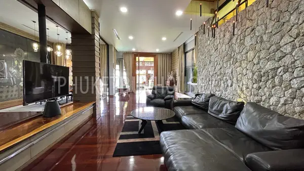 KAR6975: Luxury Villa for Sale in Karon Beach. Photo #32