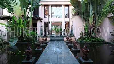 LAG22327: Exclusive Villa  with the Potential to be a Boutique Mini-Hotel in Laguna for Sale. 照片 #2