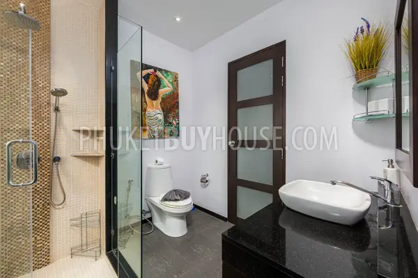 RAW22328: Charming 3-Bedroom Villa in Rawai, Phuket. Photo #20