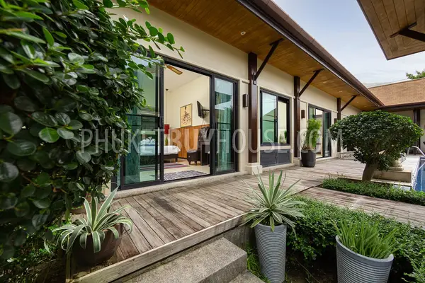 RAW22328: Charming 3-Bedroom Villa in Rawai, Phuket. Photo #27
