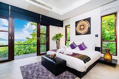 TAL6978: Luxury Villa for Sale in Thalang. Photo #13