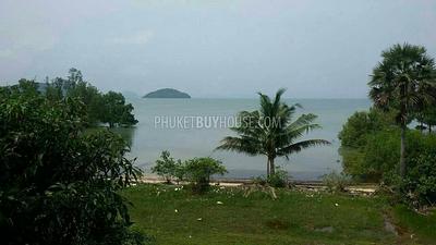 ISL6980: Plot of Land for Sale in. Photo #5