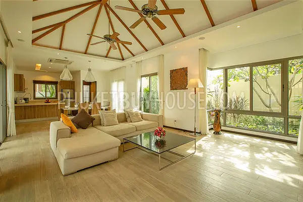 NAI22331: Modern Poolside 3 Bedroom Villa in with Spacious Open Design for Sale in Nai Harn. Photo #2