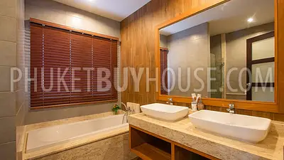 NAI22331: Modern Poolside 3 Bedroom Villa in with Spacious Open Design for Sale in Nai Harn. 照片 #8