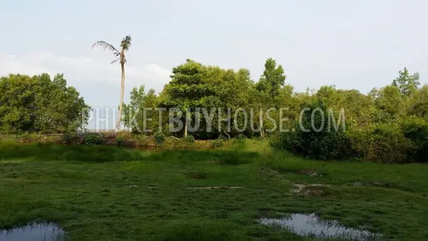 ISL6980: Plot of Land for Sale in. Fotoğraf #4