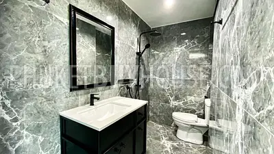 RAW6983: Gorgeous House for Sale in Rawai!. Fotoğraf #15