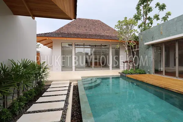 BAN22152: Contemporary Retreat with 3 Bedroom Villa Located in Bangtao Area. Photo #1