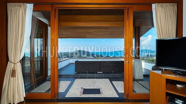 SUR22341: Breathtaking Sea View 5-Bedroom Villa for Sale in Surin Beach, Phuket. Photo #5