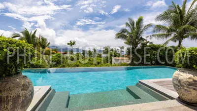 LAY22342: Exquisite Oceanfront Villa with Panoramic Sea Views and Luxurious Amenities in Layan. Fotoğraf #12