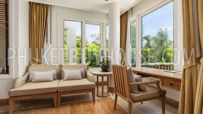 LAY22342: Exquisite Oceanfront Villa with Panoramic Sea Views and Luxurious Amenities in Layan. Fotoğraf #11