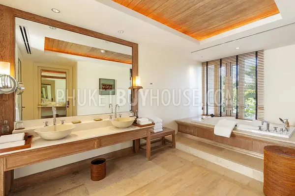 LAY22342: Exquisite Oceanfront Villa with Panoramic Sea Views and Luxurious Amenities in Layan. Photo #13