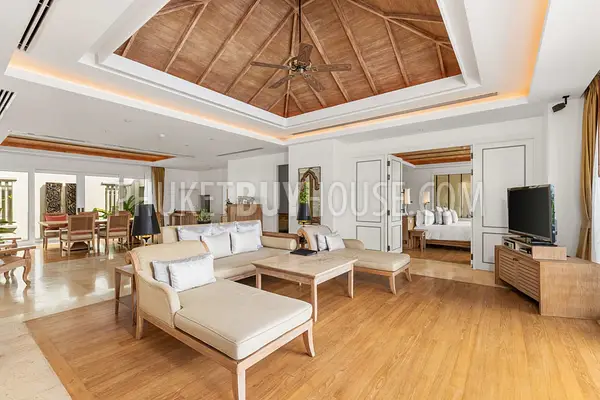 LAY22342: Exquisite Oceanfront Villa with Panoramic Sea Views and Luxurious Amenities in Layan. Photo #27