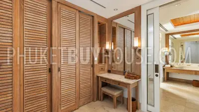 LAY22342: Exquisite Oceanfront Villa with Panoramic Sea Views and Luxurious Amenities in Layan. Fotoğraf #22