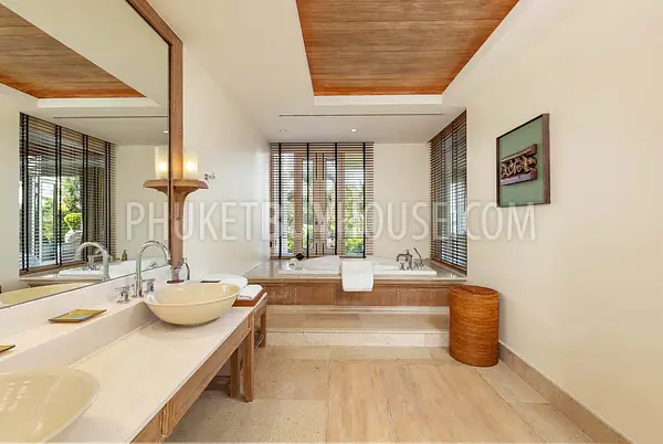 LAY22342: Exquisite Oceanfront Villa with Panoramic Sea Views and Luxurious Amenities in Layan. Photo #16
