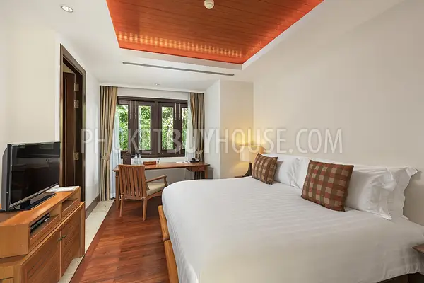 LAY22342: Exquisite Oceanfront Villa with Panoramic Sea Views and Luxurious Amenities in Layan. Photo #17