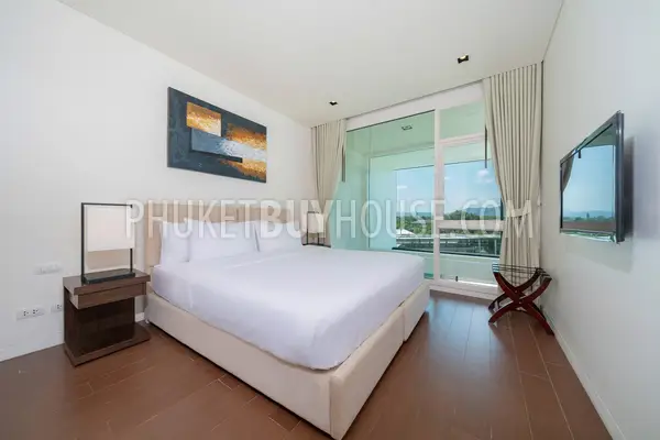 LAG22347: 2-Bedroom Loft with Scenic Views and Modern Amenities for Sale in Laguna. Photo #7