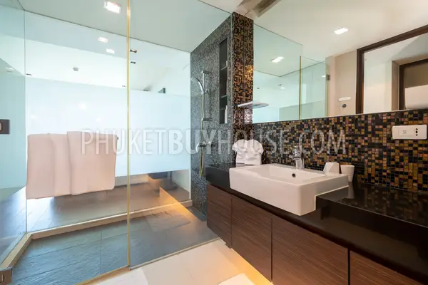LAG22347: 2-Bedroom Loft with Scenic Views and Modern Amenities for Sale in Laguna. Photo #22