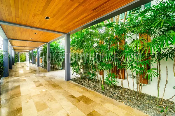 RAW7002: Luxurious 5 bedroom Villa with Infinity Pool in Rawai. Photo #15