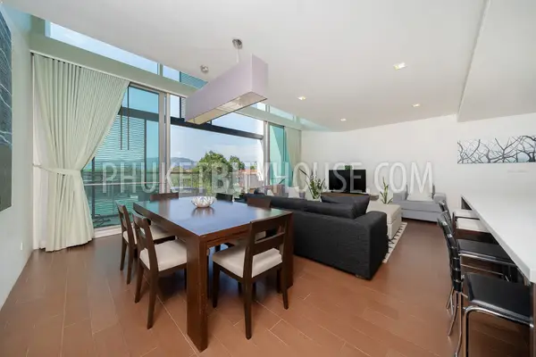 LAG22347: 2-Bedroom Loft with Scenic Views and Modern Amenities for Sale in Laguna. Photo #33