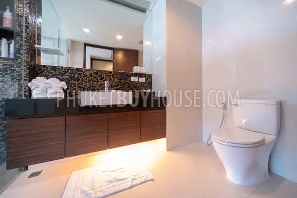 LAG22347: 2-Bedroom Loft with Scenic Views and Modern Amenities for Sale in Laguna. Photo #20