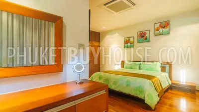 RAW7002: Luxurious 5 bedroom Villa with Infinity Pool in Rawai. Fotoğraf #10