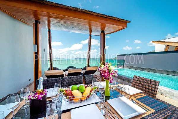 RAW7002: Luxurious 5 bedroom Villa with Infinity Pool in Rawai. Photo #22