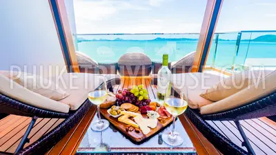 RAW7002: Luxurious 5 bedroom Villa with Infinity Pool in Rawai. Fotoğraf #23