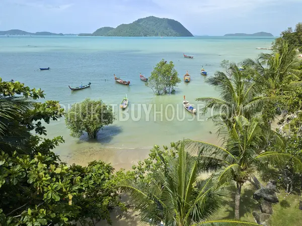 RAW7002: Luxurious 5 bedroom Villa with Infinity Pool in Rawai. Photo #18