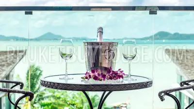 RAW7002: Luxurious 5 bedroom Villa with Infinity Pool in Rawai. Fotoğraf #37