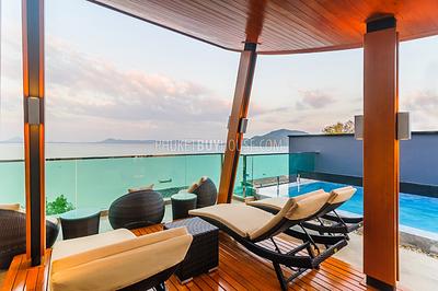 RAW7002: Luxurious 5 bedroom Villa with Infinity Pool in Rawai. Photo #28